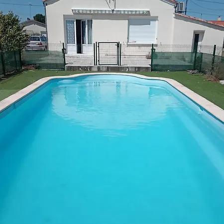 Close To Bordeaux Montendre