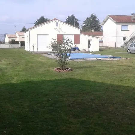 Close To Bordeaux Montendre