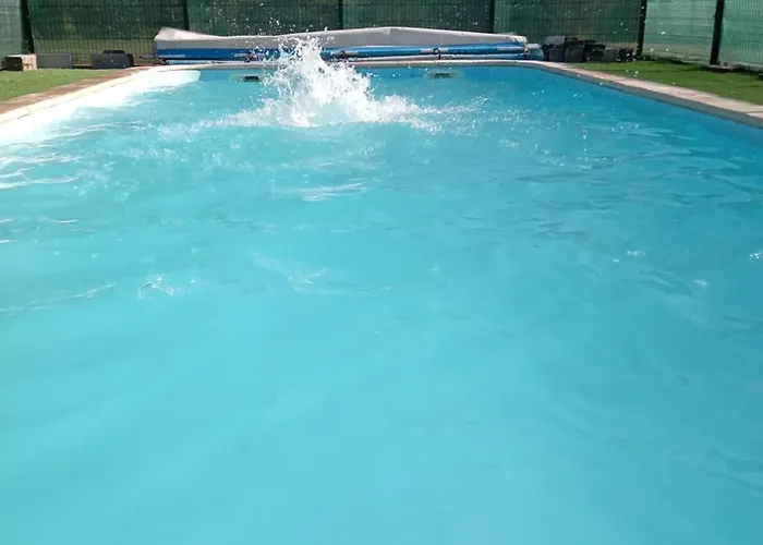 Close To Bordeaux * Montendre